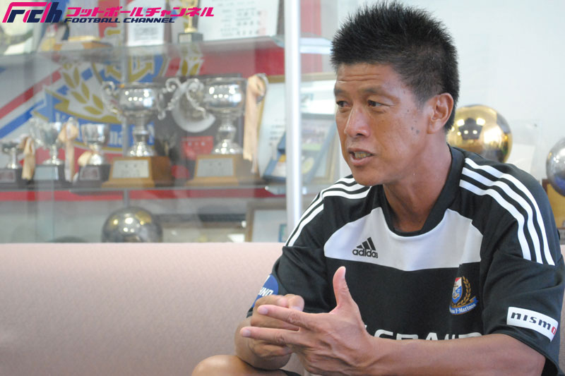 横浜F・マリノスを率いる指揮官・樋口靖洋