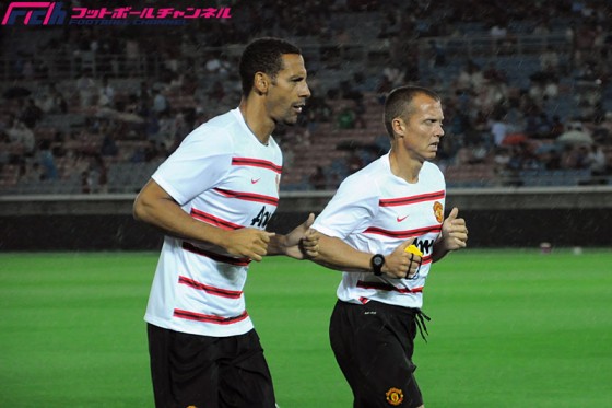 ついに選手からも苦情が。「チームを把握できない。気が狂う」とマンUのDFファーディナンドがモイーズ監督を批判