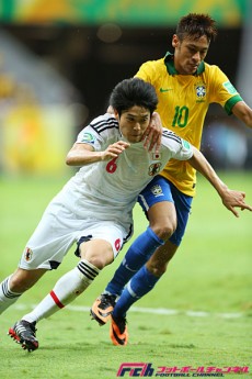 ドイツ組が語る内田篤人―ブンデスリーガで成長する右サイド―