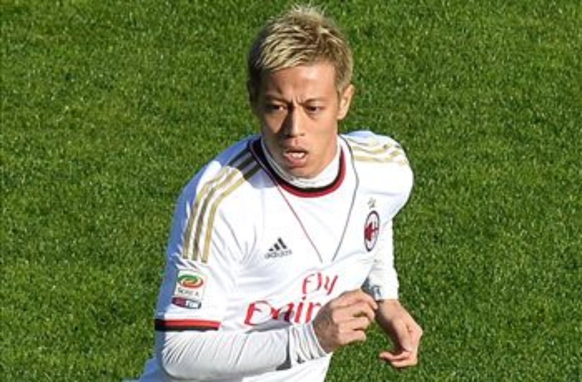 本田の初アシストから決勝点 ミラン 苦しみながらも逆転勝利 フットボールチャンネル