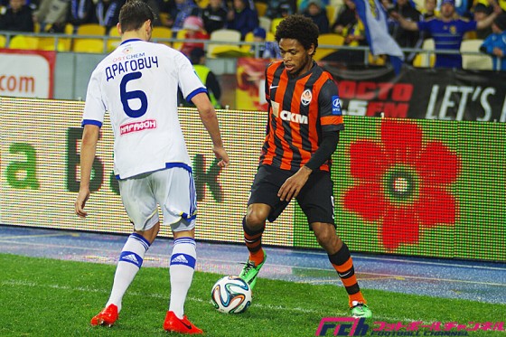 サッカーから見たウクライナ。革命で揺れる国の今