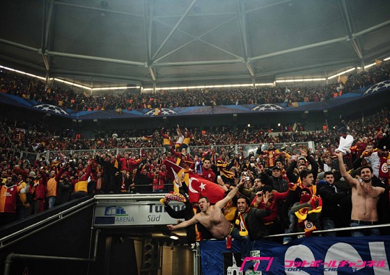 トルコリーグ、優勝に立ち会ったのは女性と12歳以下の子供たちのみ。その理由は？