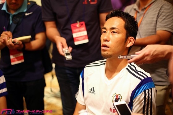 CBのポジション争いに自信を見せる吉田「個人的にはウェルカム。僕は右でも左でも大丈夫」