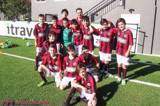 豪州で戦う2人の侍。“日の出づる国”マケドニアにルーツを持つクラブで出会った選手とコーチ。ほとばしるような情熱を共有