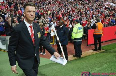 香川の最適ポジションはトップ下か、中盤か。現地識者でも意見分かれる。確定的なのは出場機会の少なさ