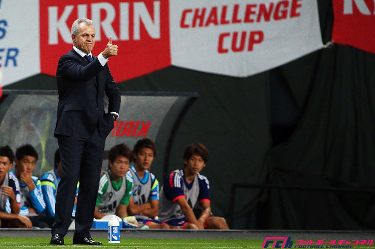 真の カメレオン への第一歩だったウルグアイ戦 特定の戦術にこだわらないアギーレ監督の狙い フットボールチャンネル