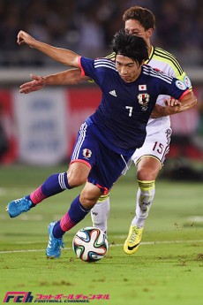 “インサイドハーフ”香川、アギーレジャパンでどう生きるのか? 柴崎とのコンビが好相性