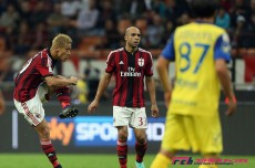 「本田に気の強さが出て来た」。交代に対する不満は前向きな兆候。FKへの“意欲の表現”は自信のバロメーター