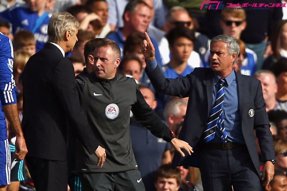 モウリーニョ「ヴェンゲルには、“私のテクニカルエリアから出て行け”と言っただけ」