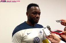 EURO開催国フランス、予選免除で親善試合も貴重な「実戦」。ゴール量産中のジニャックは2年後の本大会でも輝けるか