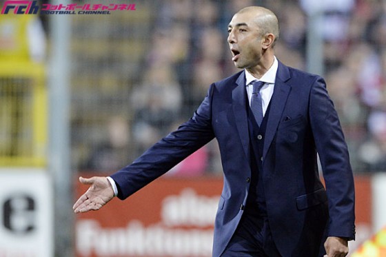 シャルケ、ディ・マッテオ監督「失点が試合の流れを変えてしまった」。相手の先制点を悔やむ