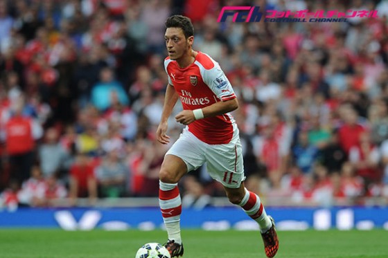 アーセナルのエジル、膝の負傷悪化でさらに7週間の離脱か