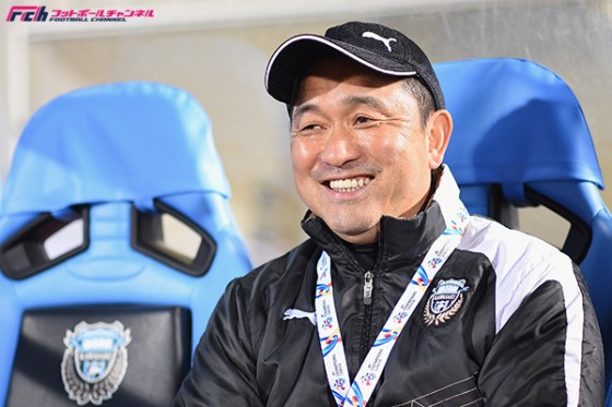 川崎Fの風間監督が契約を延長。2017年1月末までの2年契約にサイン