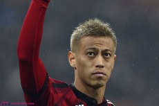 データで見る本田の前半戦総括。8節以降激増したバックパスと枠内シュート率。 後半戦復調の鍵は？