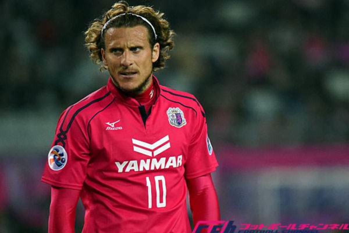 Jリーグに ネクスト フォルラン は現れるか 今夏契約満了となる大物外国人選手達 フットボールチャンネル