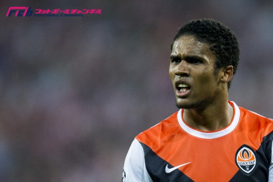 チェルシーがブラジル人MFを獲得か？