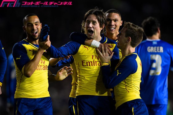 アーセナルがブライトンとの接戦を制す。ウォルコットがおよそ1年振りにゴール