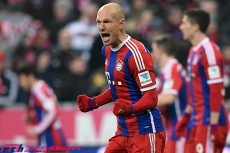 「選手はとてつもない成果をもたらさなければならない」