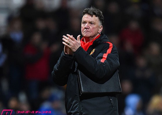 マンUのファン・ハール監督、3部チームに苦戦も「上手さよりスピリットが大事」