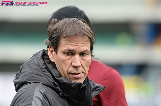 ローマ指揮官がサポーターと一触即発。次節直接対決も首位の背中遠く