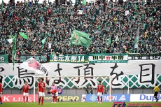 【英国人の視点】選手にブーイングの浦和、地域の象徴となった松本。クラブとサポーターの在り方を考える
