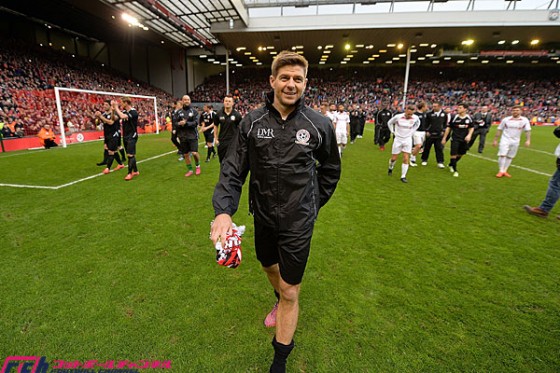 チャリティーの重要性を説くジェラード「プロとして出来る最低限のこと」