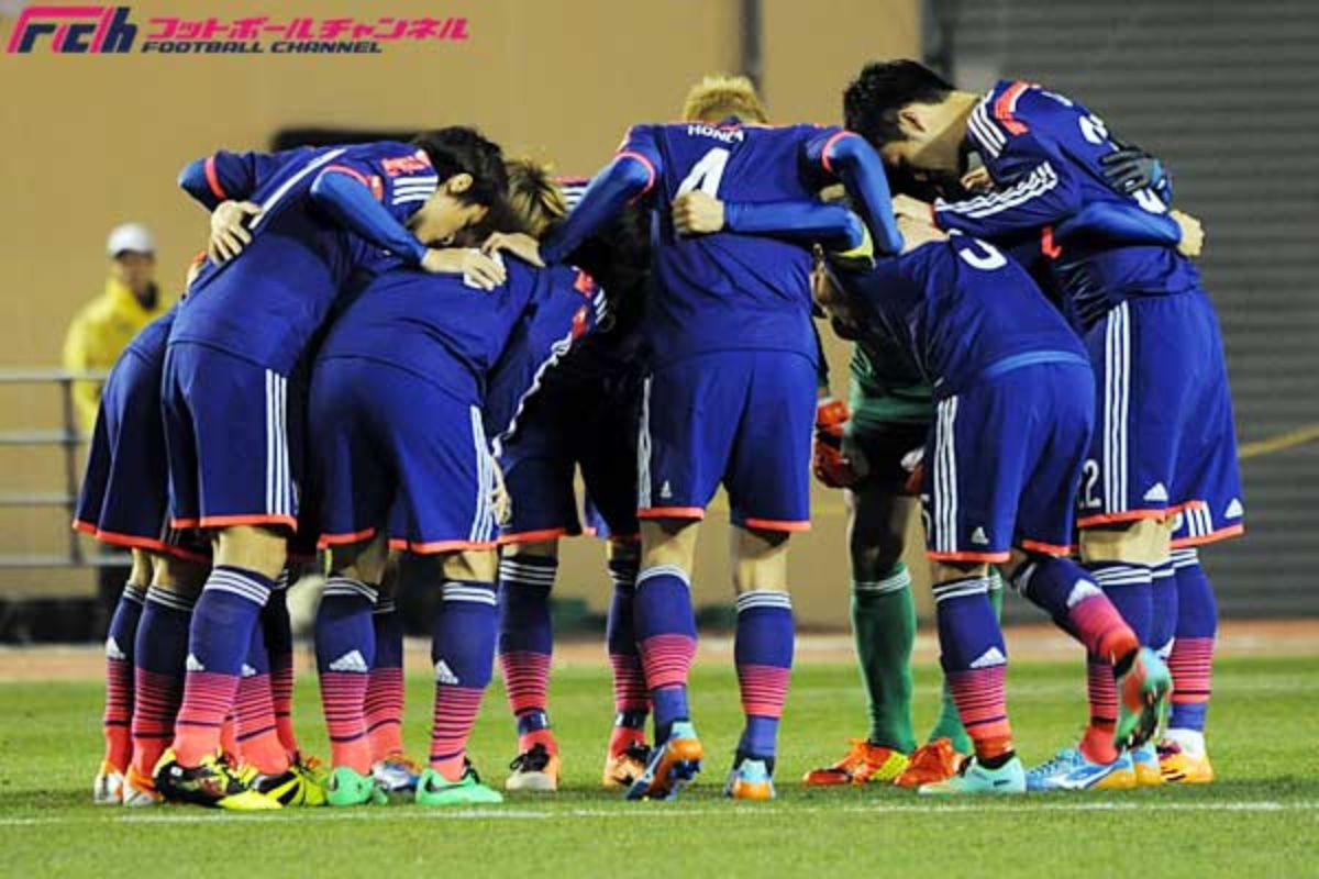 日本対ウズベキスタン 大量得点の影で光った森重と水本の高い貢献 ハリル采配の妙も どこよりも早い採点 フットボールチャンネル