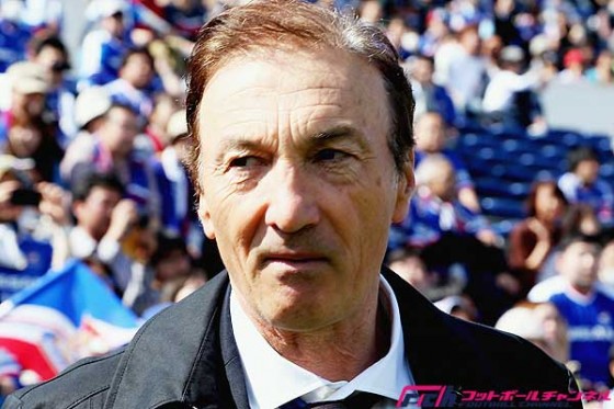 モンバエルツ監督、柏の中盤3人を警戒「プレッシャーを全く怖がっていない」