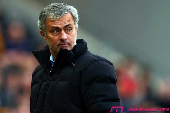 モウリーニョ監督がメッシを称えCR7を無視？　スペインメディアが騒然