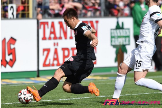 ”ダブル・シンジ”が得点の今節、岡崎はMVPに! 独紙『キッカー』による採点