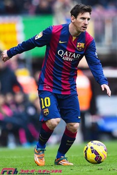 スペイン在住記者が問う、久保くんをめぐる喧騒の是非。メッシ同僚のケースから見る、才能を開花させる難しさ