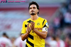 2戦連発、攻守のつなぎ役として。香川に高評価『2』。バイエルンとの大一番へ「自信を給油した」