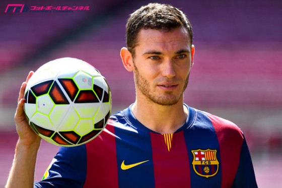 ラツィオ、マスコットの鷹がカラスに襲われていた