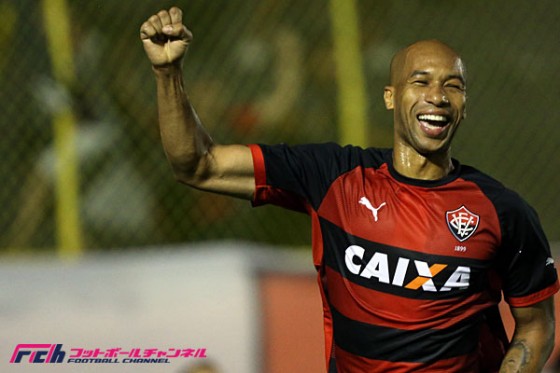 鹿島、開幕前に入団取り消しとなったFWジネイの“再入団”を発表。「大きな喜びを感じている」