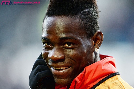 バロテッリにサンプ会長がラブコール「エトーと並べばファンタスティック」