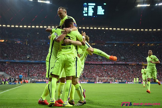 バイエルン反撃及ばず。ネイマールが2得点でバルサを決勝に導く