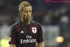 本田圭佑が躍動した“2つのファクター”とは？　メネズ不在で連携に徹したミラン、サッスオーロ戦で求められるのは「継続性」