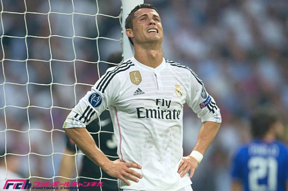 一人で涙を流したCR7。CL敗退後のレアルのロッカールームが明らかに
