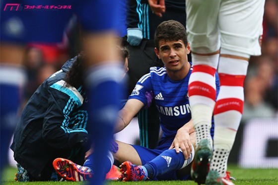 オスカルのプレー続行に対する批判にモウリーニョ監督が反論