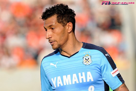 ジェイ、尊敬するジェラードへの想いを語る「彼とプレーできて光栄」