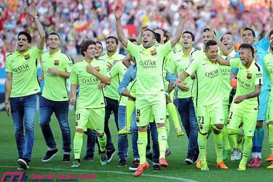 リーグ優勝を祝うバルサ、ロッカールームでレアルを挑発「クソ野郎、王者に挨拶をしろ!」