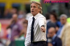 「結果を出さなければ意味がない」。攻撃の命を受けた長友が語った自覚。残り2試合で求められることとは？