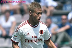 来季のミランは本田圭佑から再出発へ。“勤勉の象徴”となった10番、思い出させた「チームの連係」