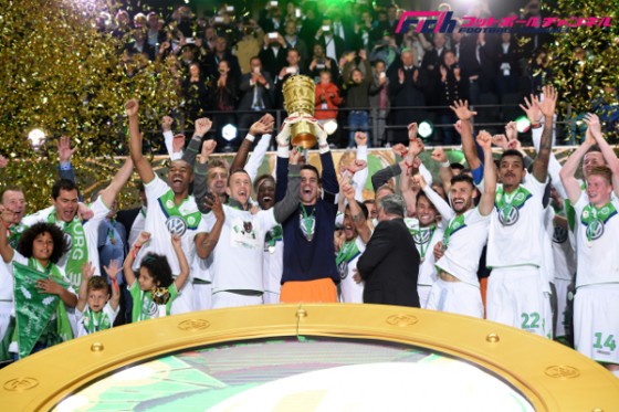 独紙『キッカー』が年間ベストイレブンを発表。最多選出は2位躍進のヴォルフス