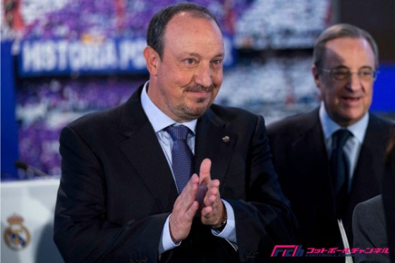 古巣復帰に涙ぐむベニテス。「ハードワークと献身を約束する」