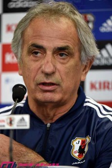 苦悩の日々を送った1年間。新指揮官の下で再生を誓う長友「もう1回、日本を本気で強くしたい」