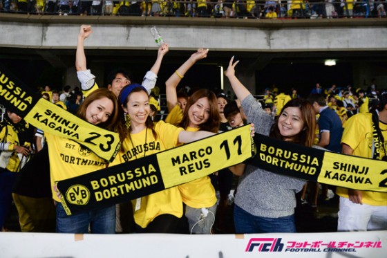 【写真で振り返る】香川＆丸岡が凱旋！　川崎Fと親善試合のドルトムント、日本のファンも熱狂