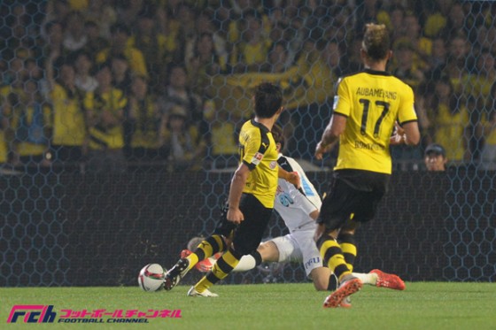 写真で振り返る】香川＆丸岡が凱旋！　川崎Fと親善試合のドルトムント、日本のファンも熱狂