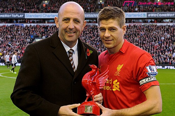 リバプール、マカリスターのコーチ就任発表。カップ戦三冠の立役者