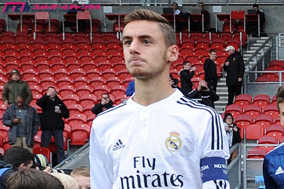 ストーク、レアル下部組織のMFモリーナ獲得。U-10からU-19まで主将を務める